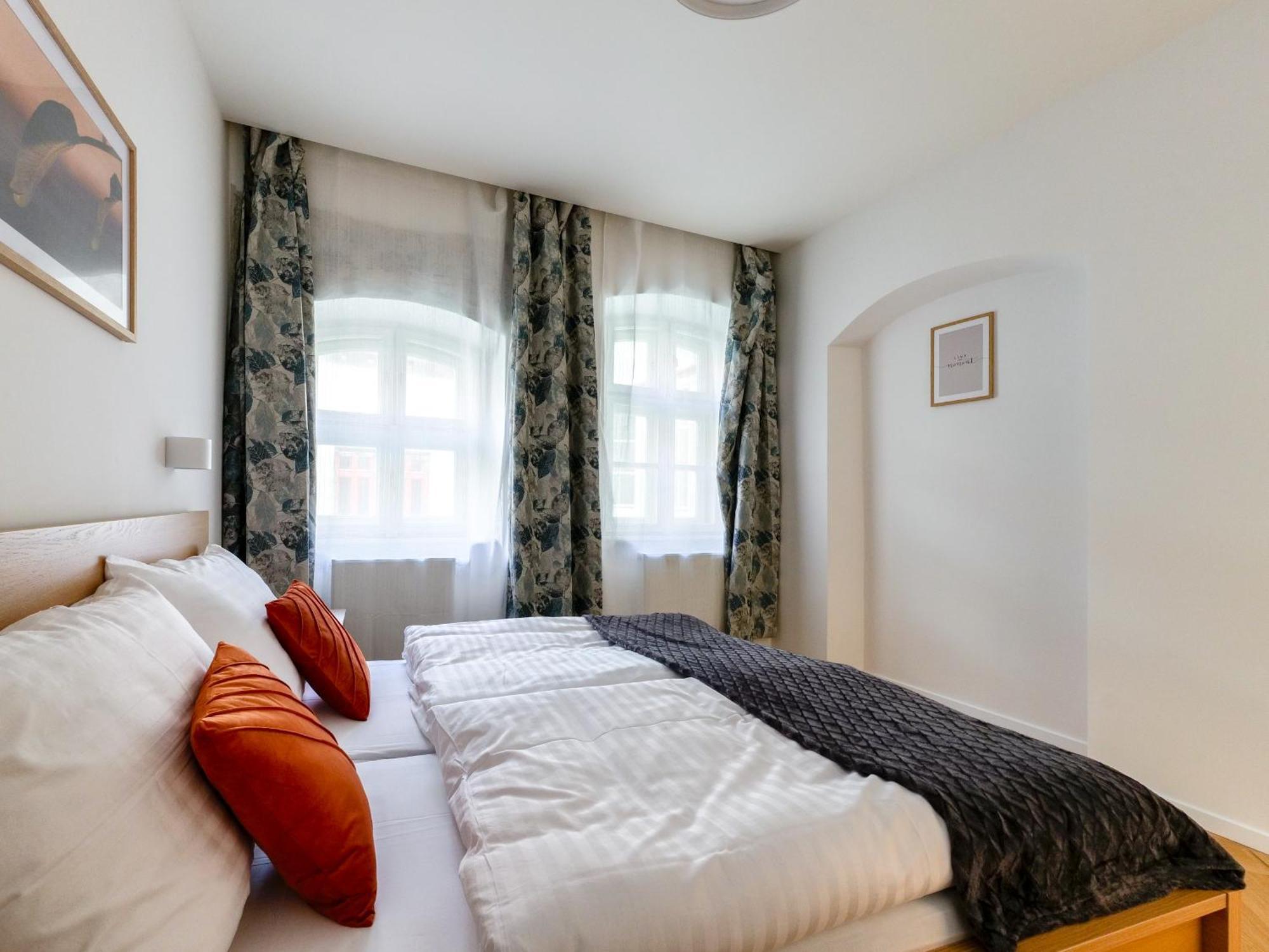 Hviezdoslavova Apartments, Trnava Centre, Parking Available 외부 사진