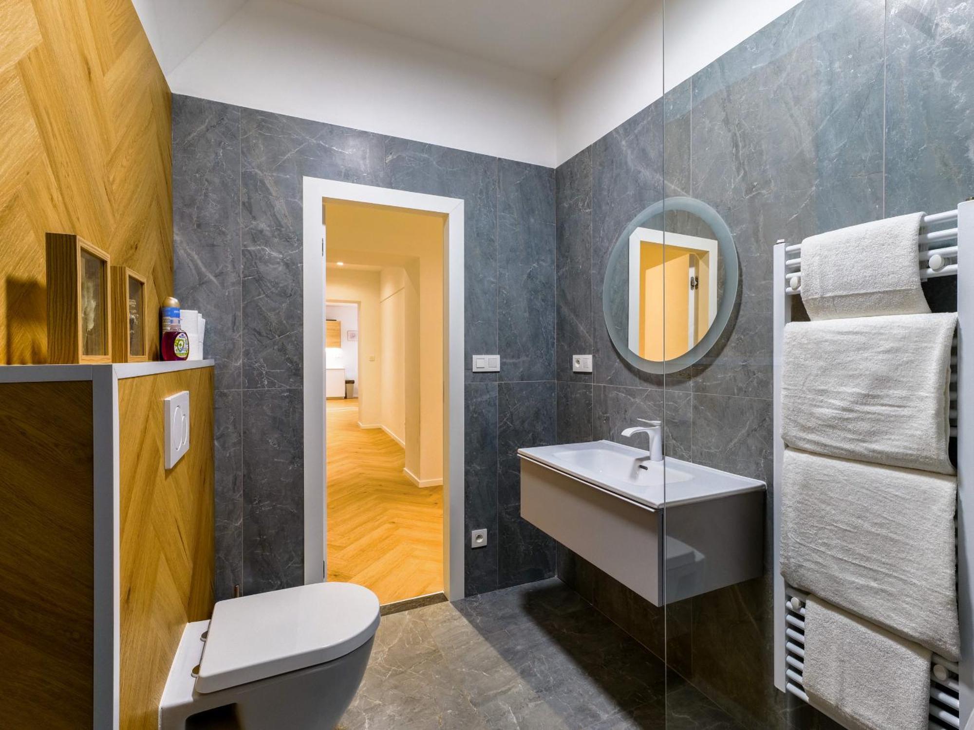Hviezdoslavova Apartments, Trnava Centre, Parking Available 외부 사진