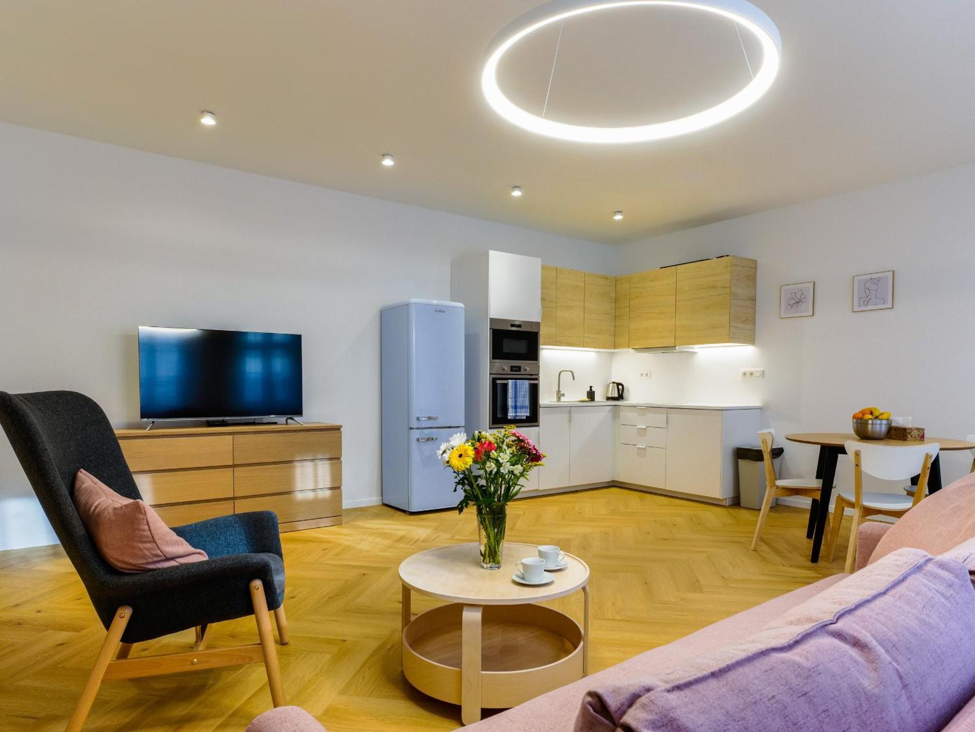 Hviezdoslavova Apartments, Trnava Centre, Parking Available 외부 사진