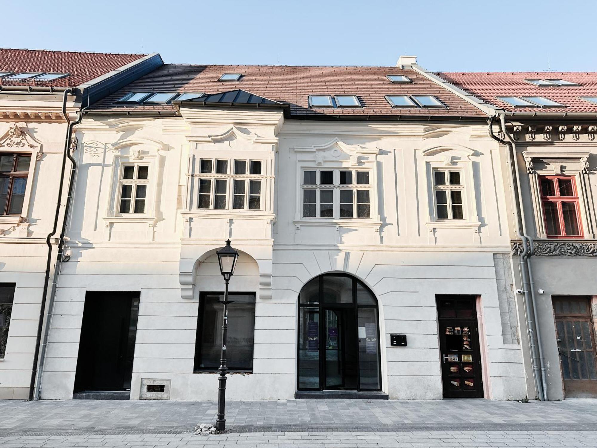 Hviezdoslavova Apartments, Trnava Centre, Parking Available 외부 사진